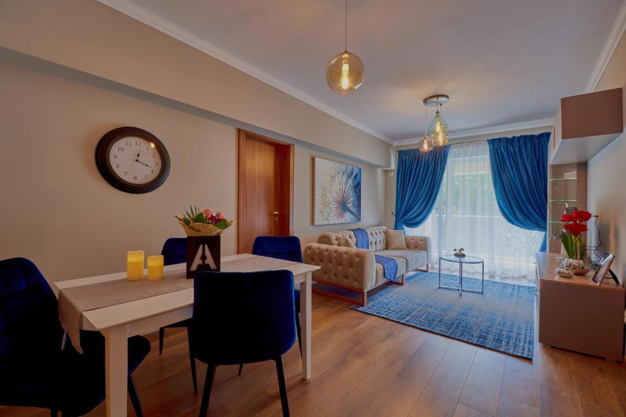 Velvet Apartment